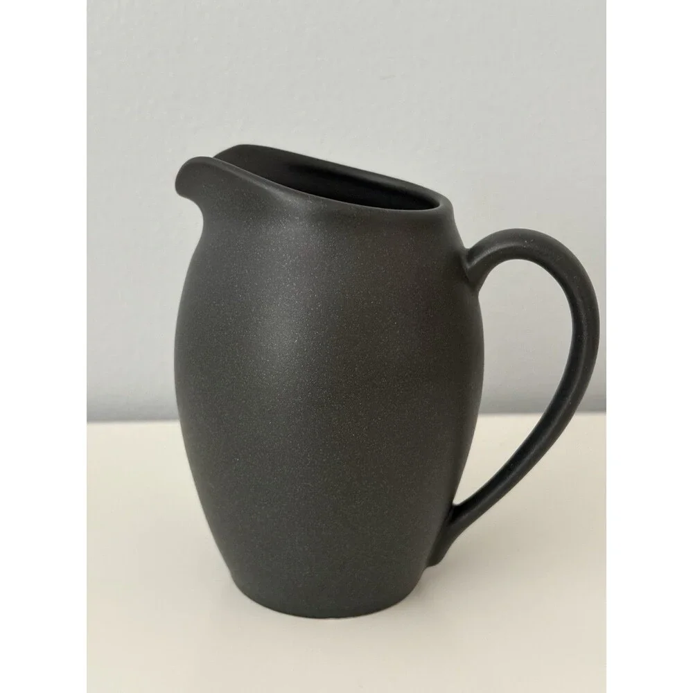 Noritake Stoneware Colorwave Graphite 8034 11 Oz. Creamer Matte Black Finish EUC